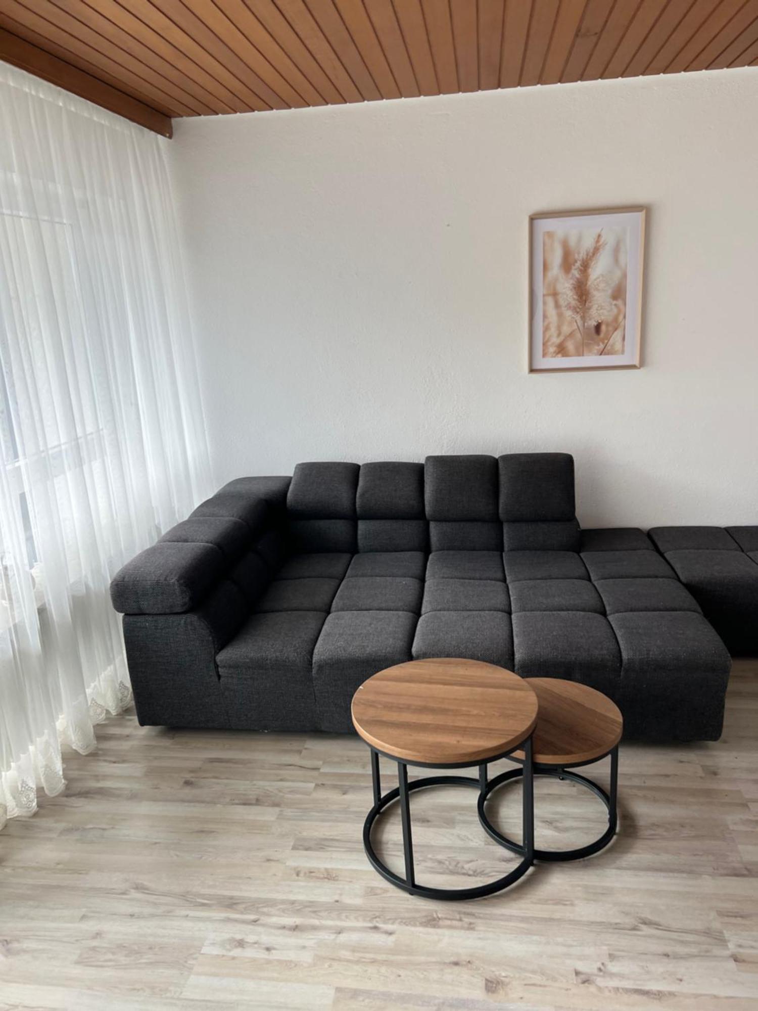 Reiheneckhaus Mit Garten Und Terasse เทตต์นัง ภายนอก รูปภาพ