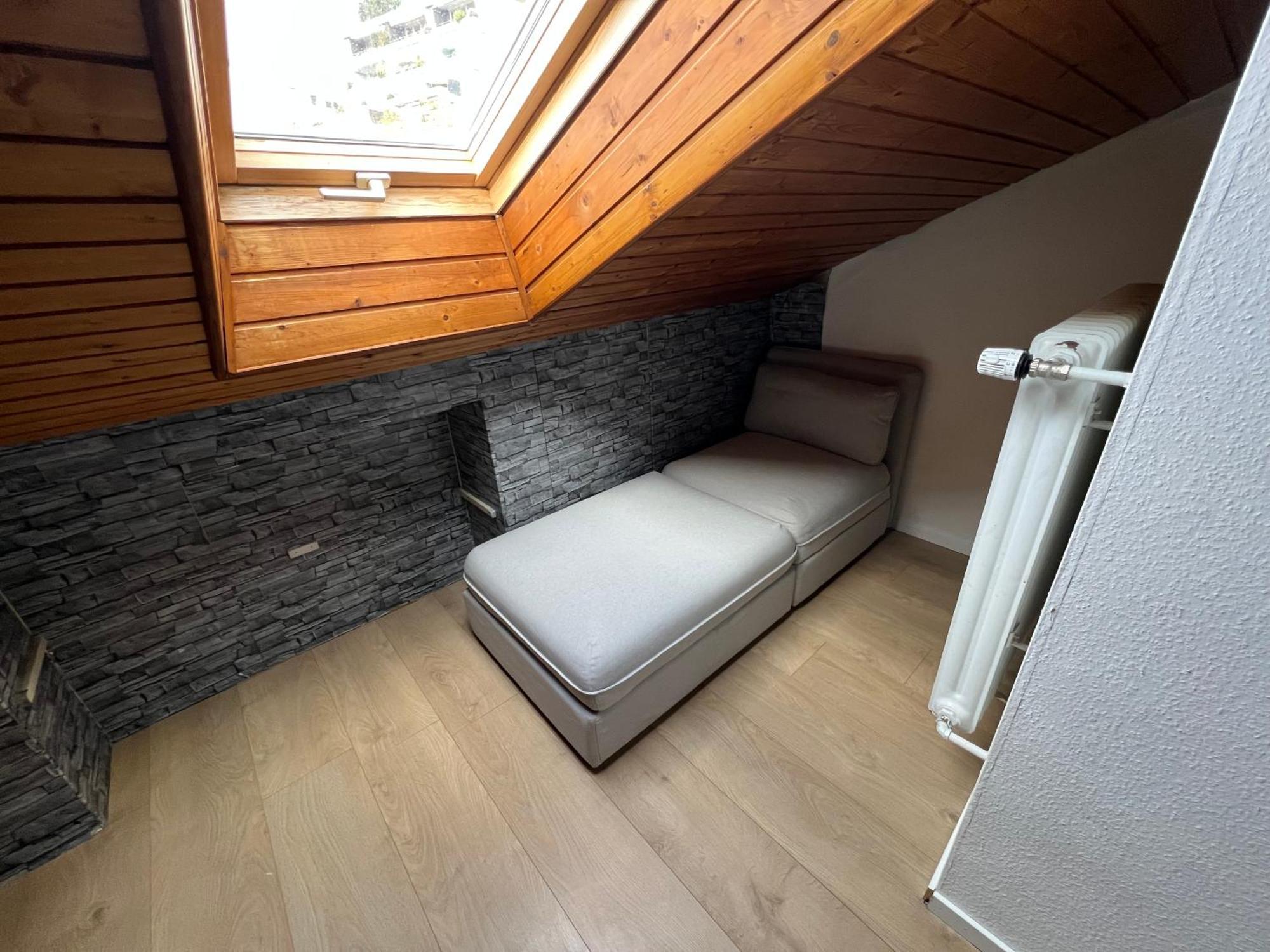 Reiheneckhaus Mit Garten Und Terasse เทตต์นัง ภายนอก รูปภาพ